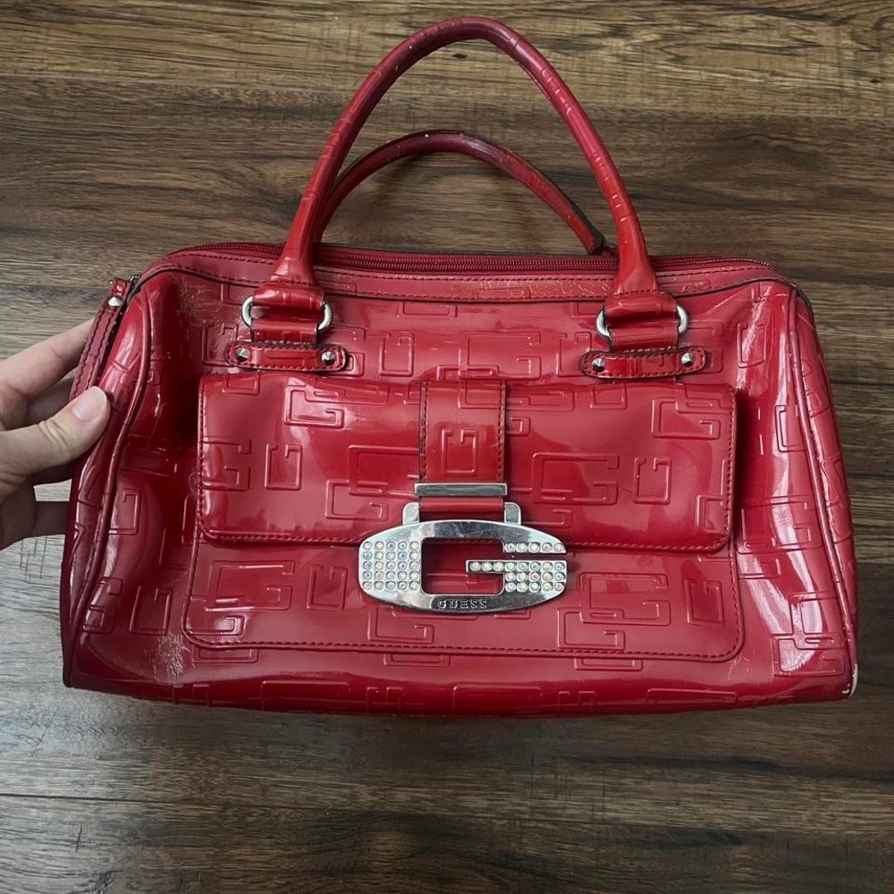 Vintage Y2K Red Guess Patent Shoulder Bag Embossed Logo Rhinestone Buckle Glam